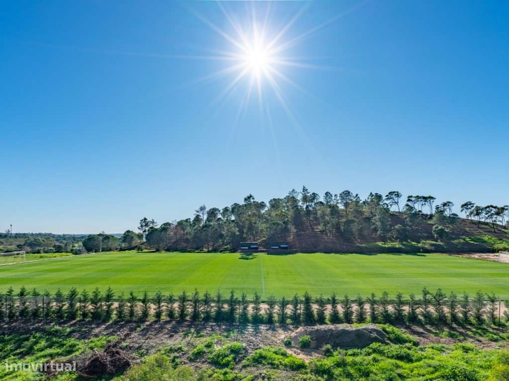 Apartamento T3 localizado no Algarve Race Resort, Portimão-43