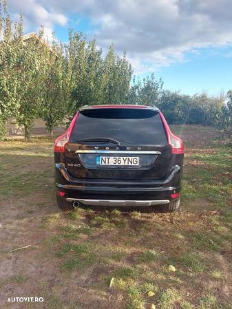 Volvo XC 60 - 3