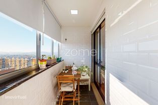 Apartamento T3 c/ varanda e elevador | Centro de Gondomar