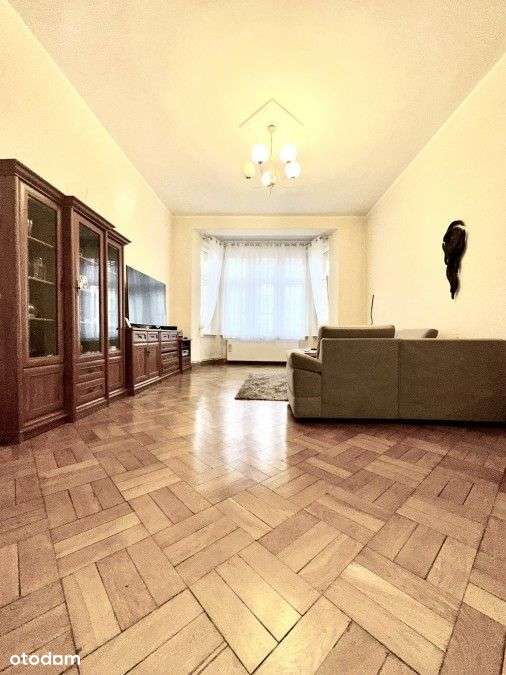 Mieszkanie w samym centrum miasta z widokiem na Aleję Fontann-0