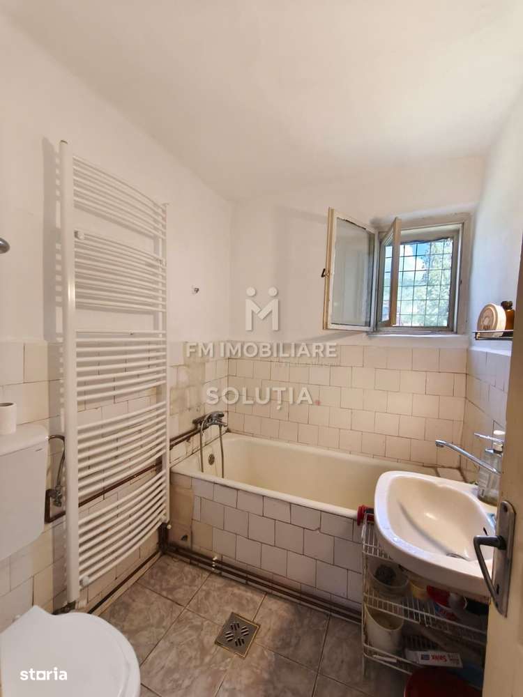 Casă cu teren 267 mp | Zona Alba Iulia | Baia Mare-12
