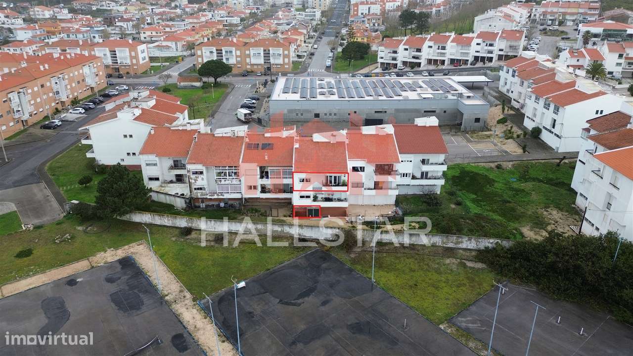 Apartamento T3 / Cozinha Equipada e Terraço / Nazaré-36