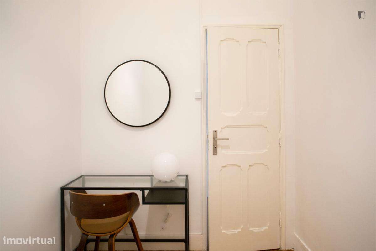 Quarto - localizado em Arroios Lisbon - Grande imagem: 5/10