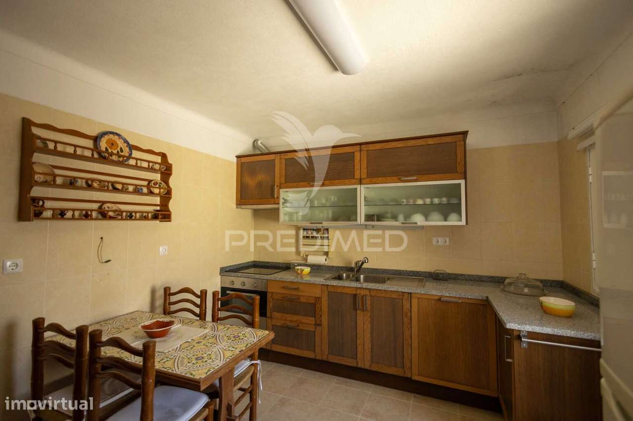 Moradia T2 com Quintal e Garagem - Grande imagem: 3/38