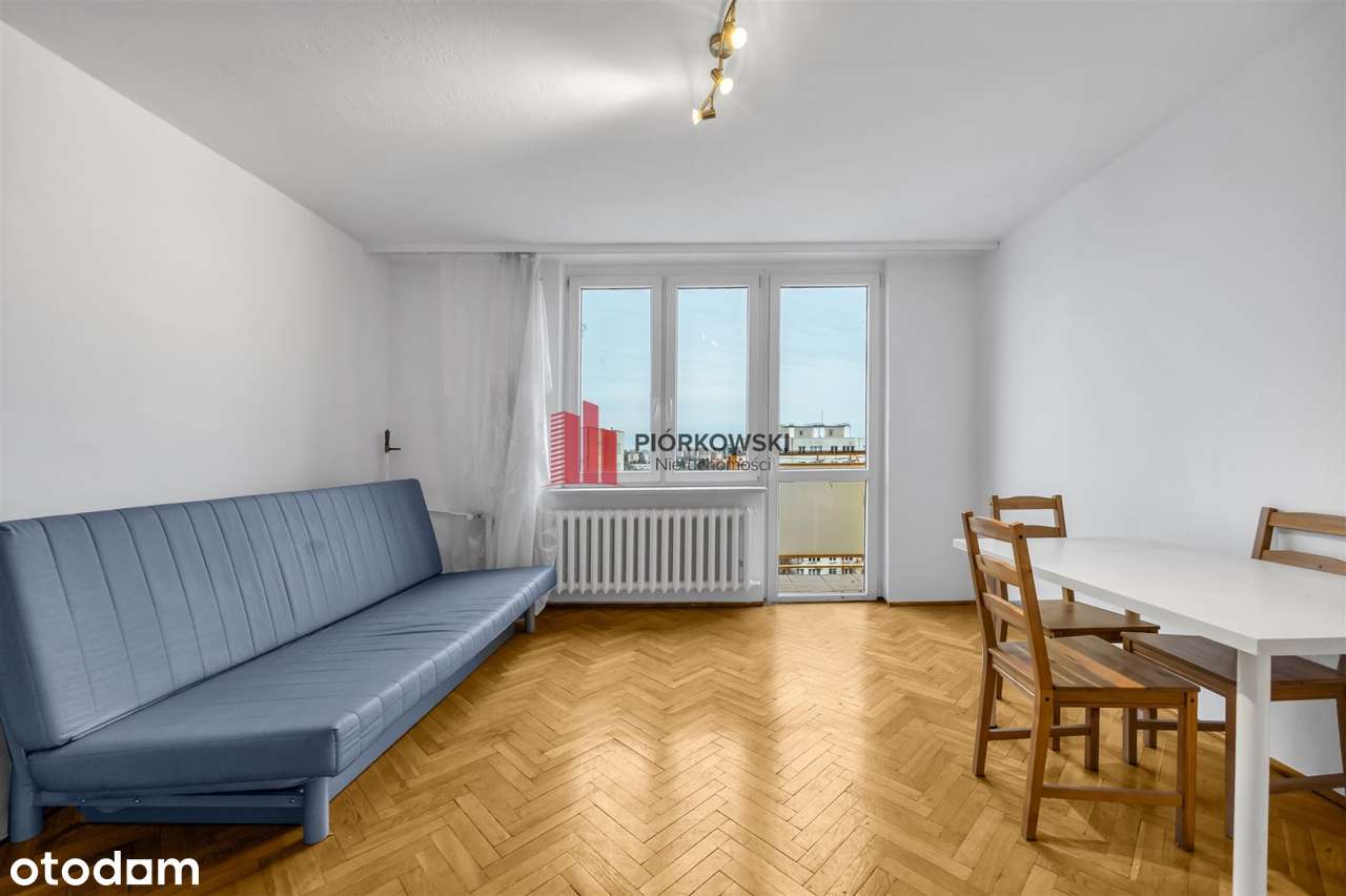 Kawalerka z widokiem na Mokotów-1