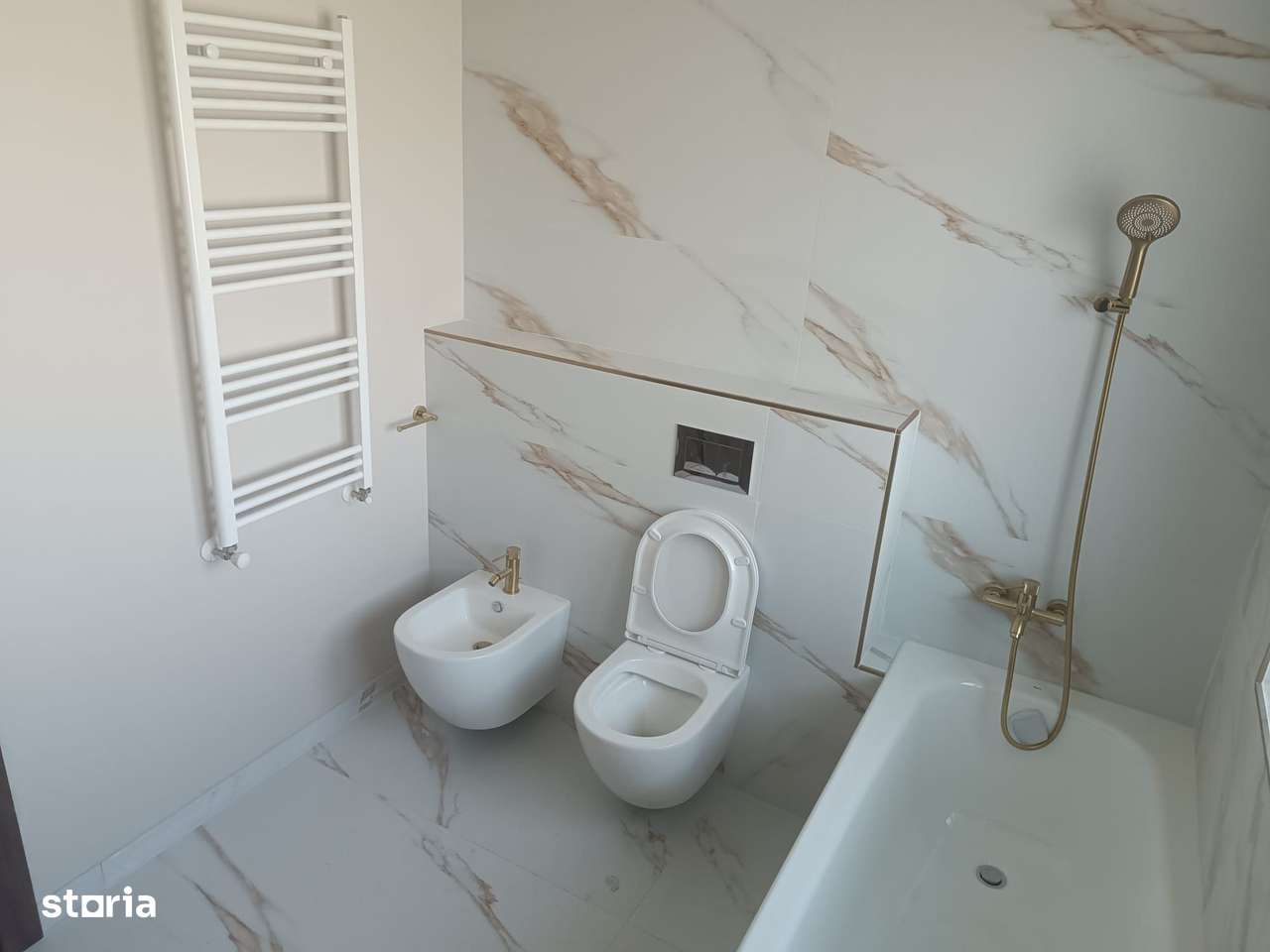 Duplex 4 camere  la asfalt cu toate utilitatile - Sacalaz - Imagine principală: 5/9