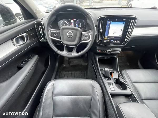 Volvo XC 40 - 6