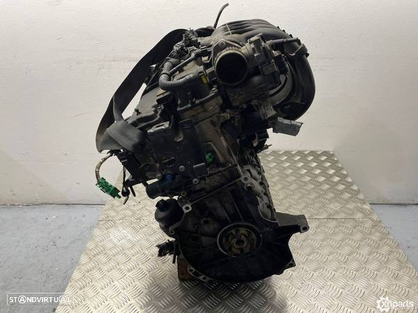 Motor CITROЁN C4 Coupe (LA_) 1.6 16V | 11.04 - 07.11 Usado REF. KFU (ET3J4) - 2