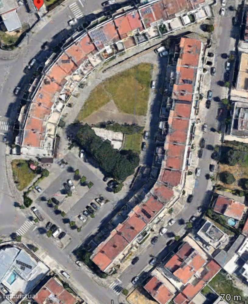 Investimento- Loja em Valongo possibilidade de Converter em T2-20