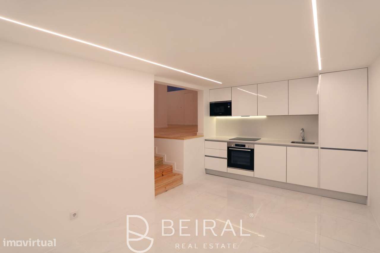 Espaço comercial espaçoso e luminoso no centro de Lisboa-29