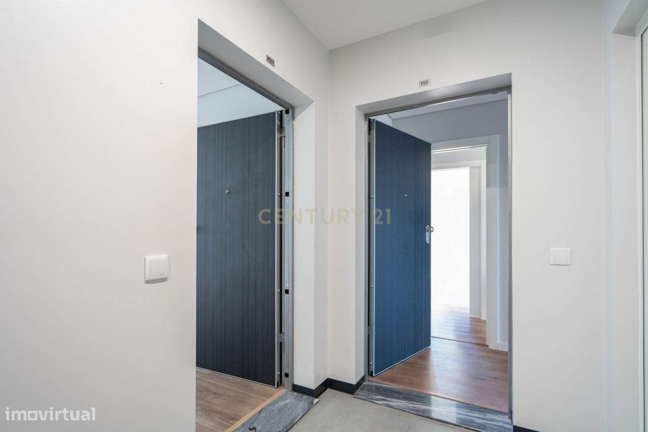 Apartamento T3 - Empreendimento Gardens - Novo - Grande imagem: 2/34