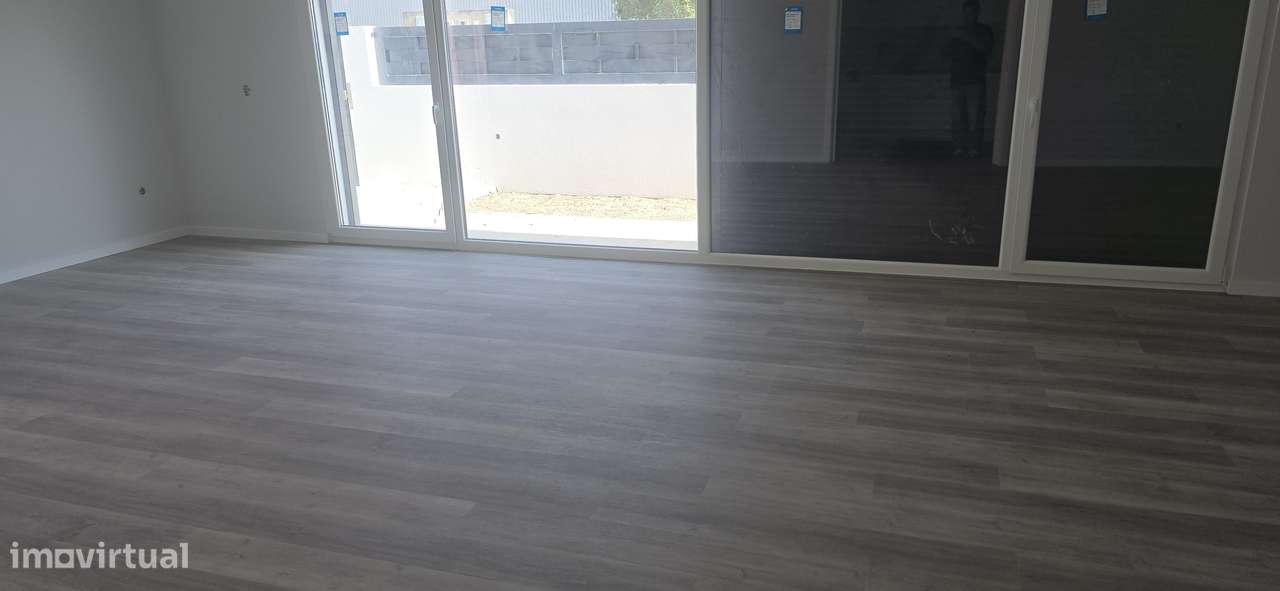 Moradia nova em construção.-5
