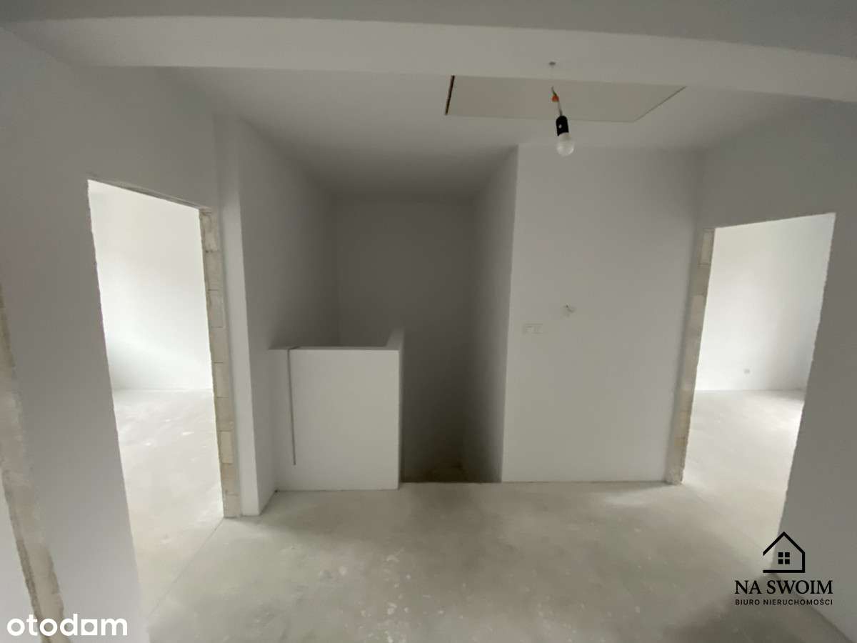 Nowoczesny dom z ogródkiem i garażem – 4 sypialnie-10