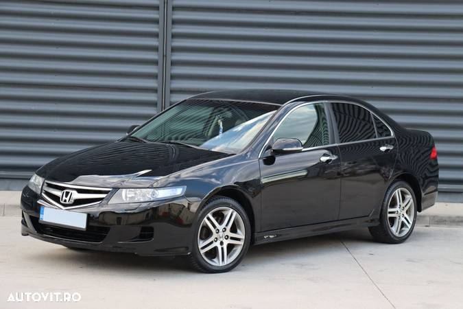 Honda Accord - 1