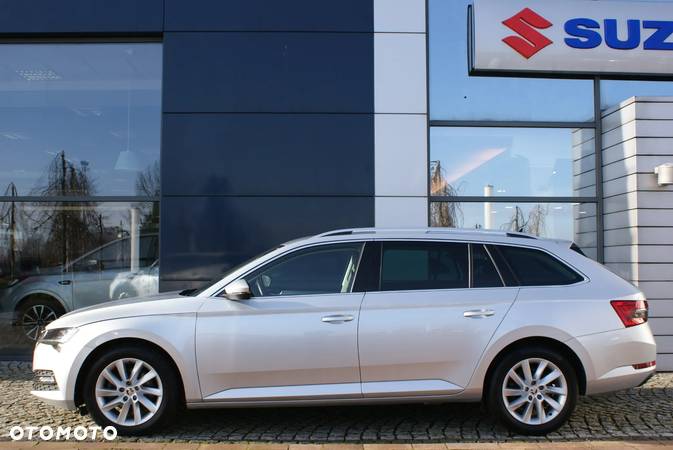 Skoda Superb 1.5 TSI Ambition DSG - 7