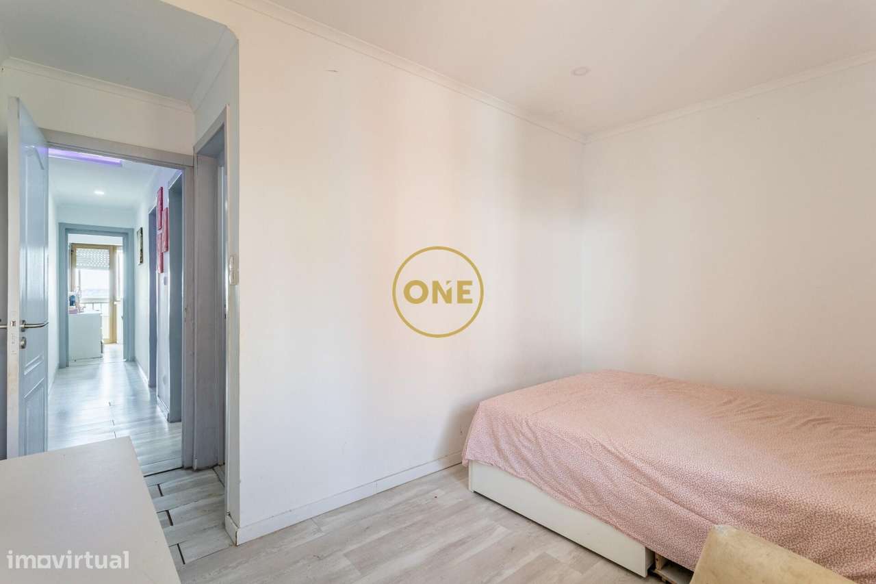 Apartamento T3 com Varandas - Ramada - Odivelas-10