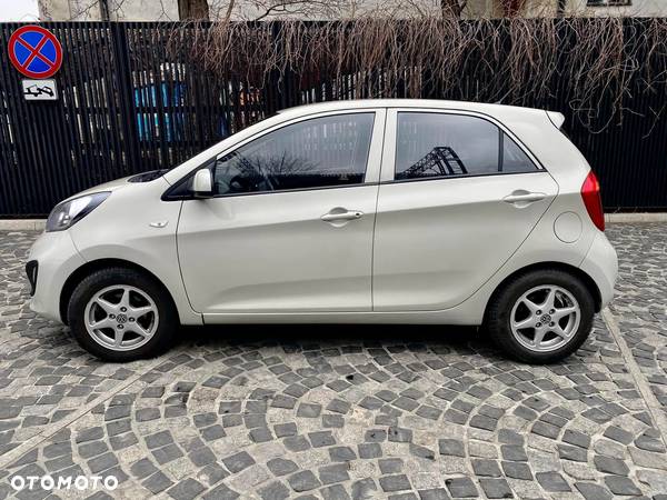 Kia Picanto 1.0 Attract - 24