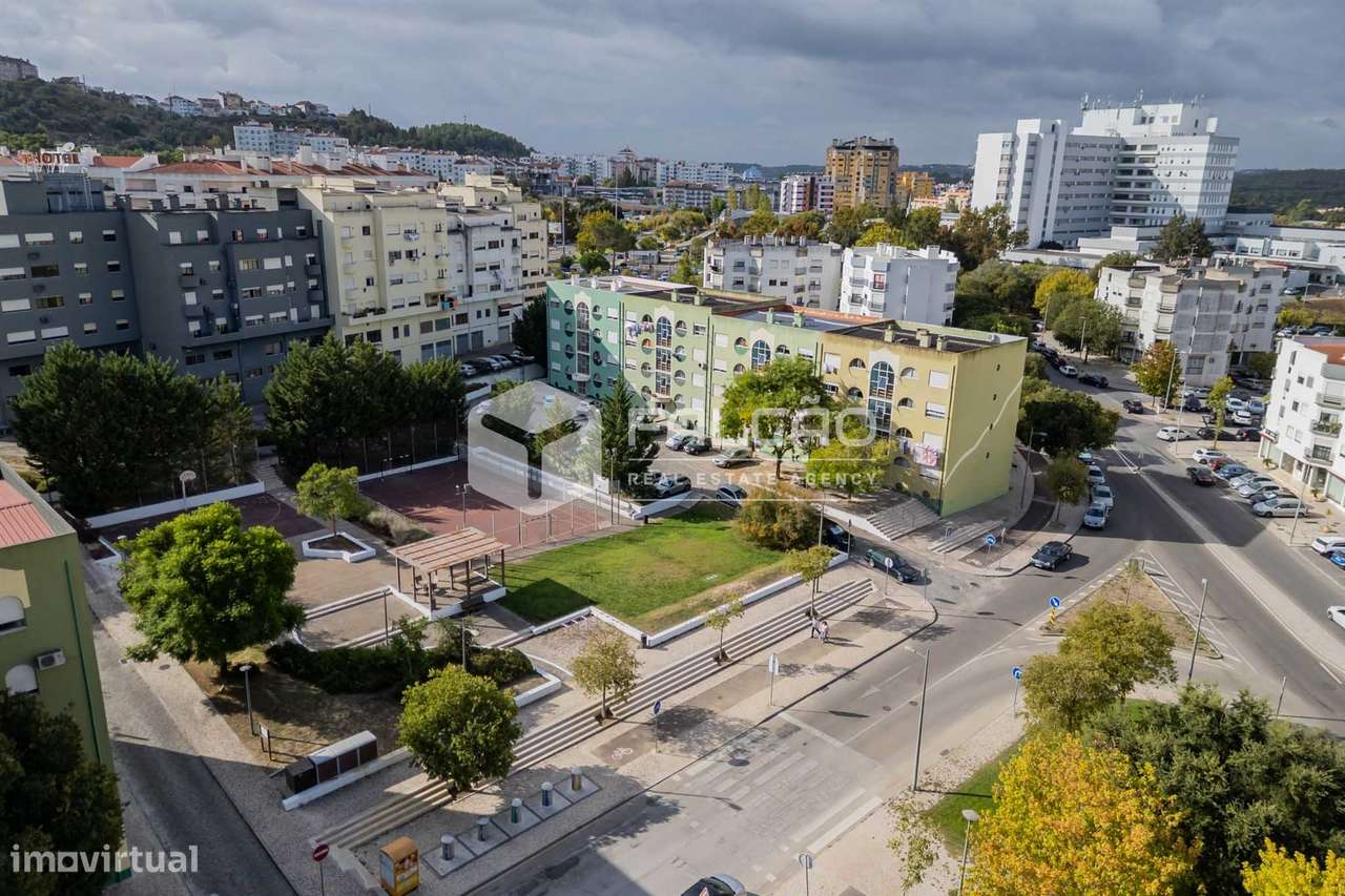 Apartamento T2 Venda em Santarém (Marvila), Santa Iria da Ribeira de S - Grande imagem: 2/40