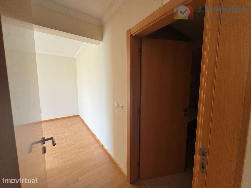 T3 c/ parqueamento e arrecadação, Lavradio (Barreiro)-23