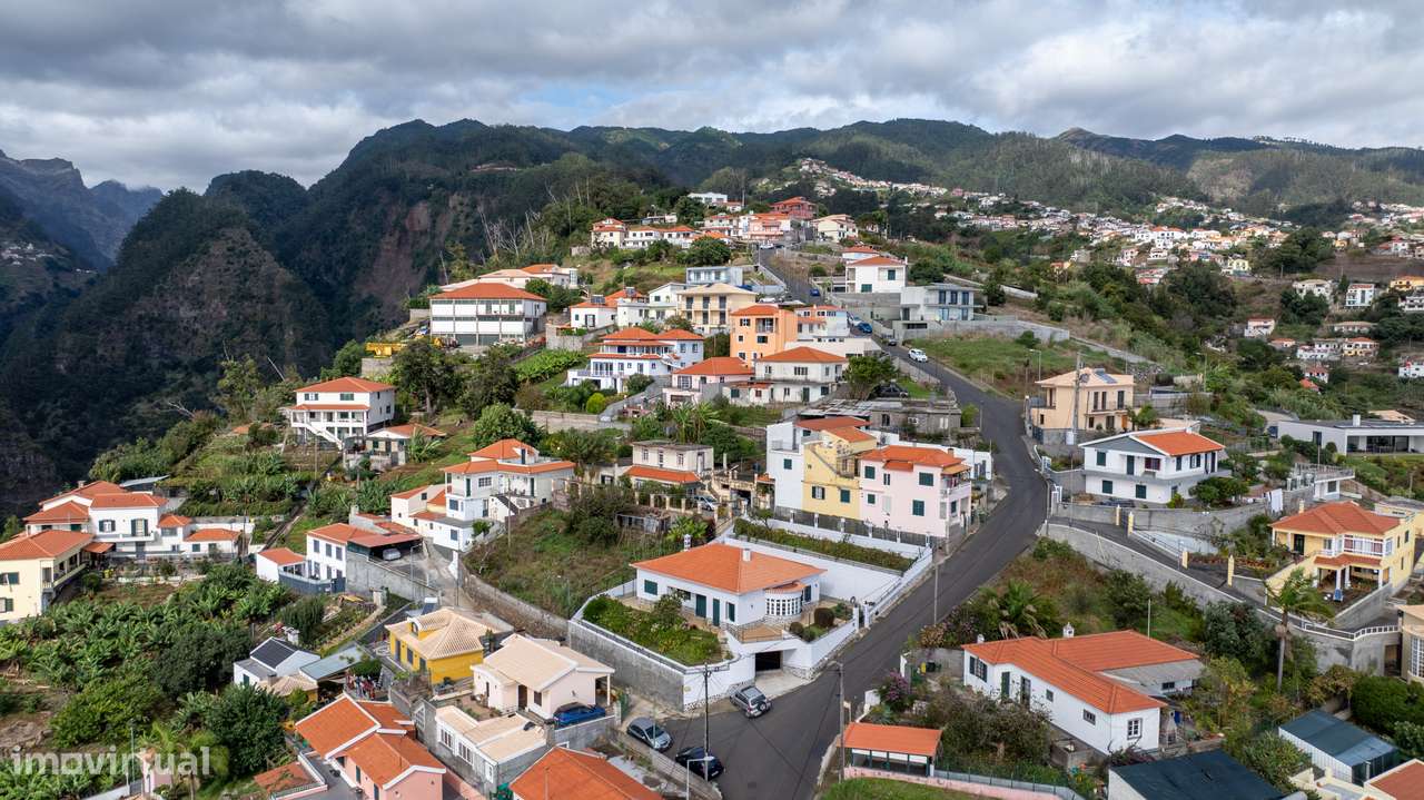 Moradia Térrea V4 Isolada com Vista Mar - Sto. António, Funchal - Grande imagem: 4/30
