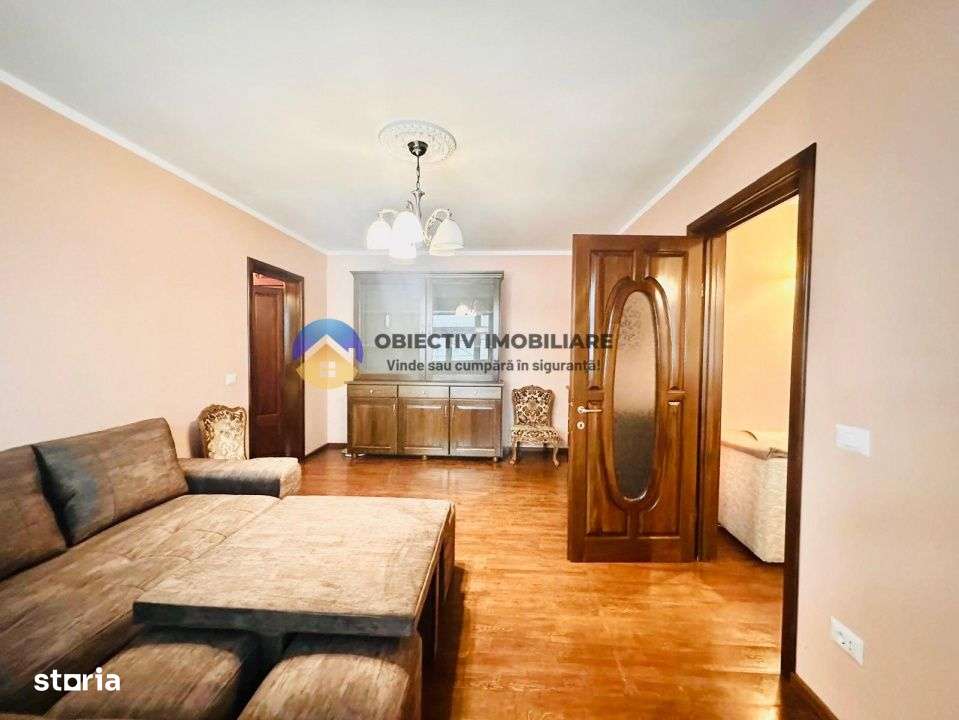 Apartament  3 camere CENTRU Piata Stefan cel Mare - Imagine principală: 3/19