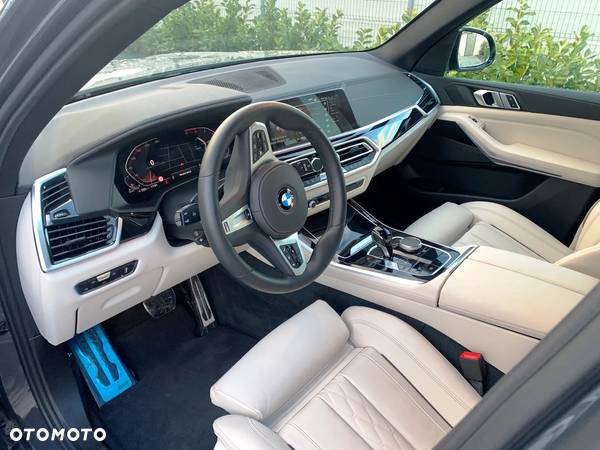 BMW X5 xDrive30d mHEV - 19