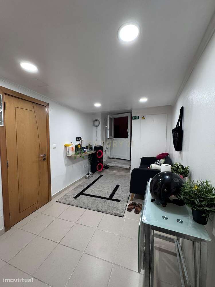 Apartamento T1 - Oportunidade Única no Coração Histórico de Lisboa , e - Grande imagem: 2/15