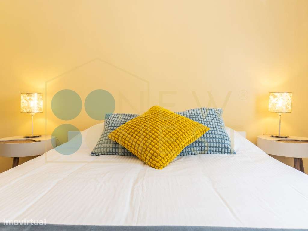 Apartamento T2 em Vila Maria - Semi-Renovado e Mobilado-20