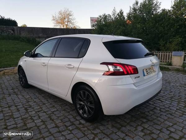 Peugeot 308 - 2