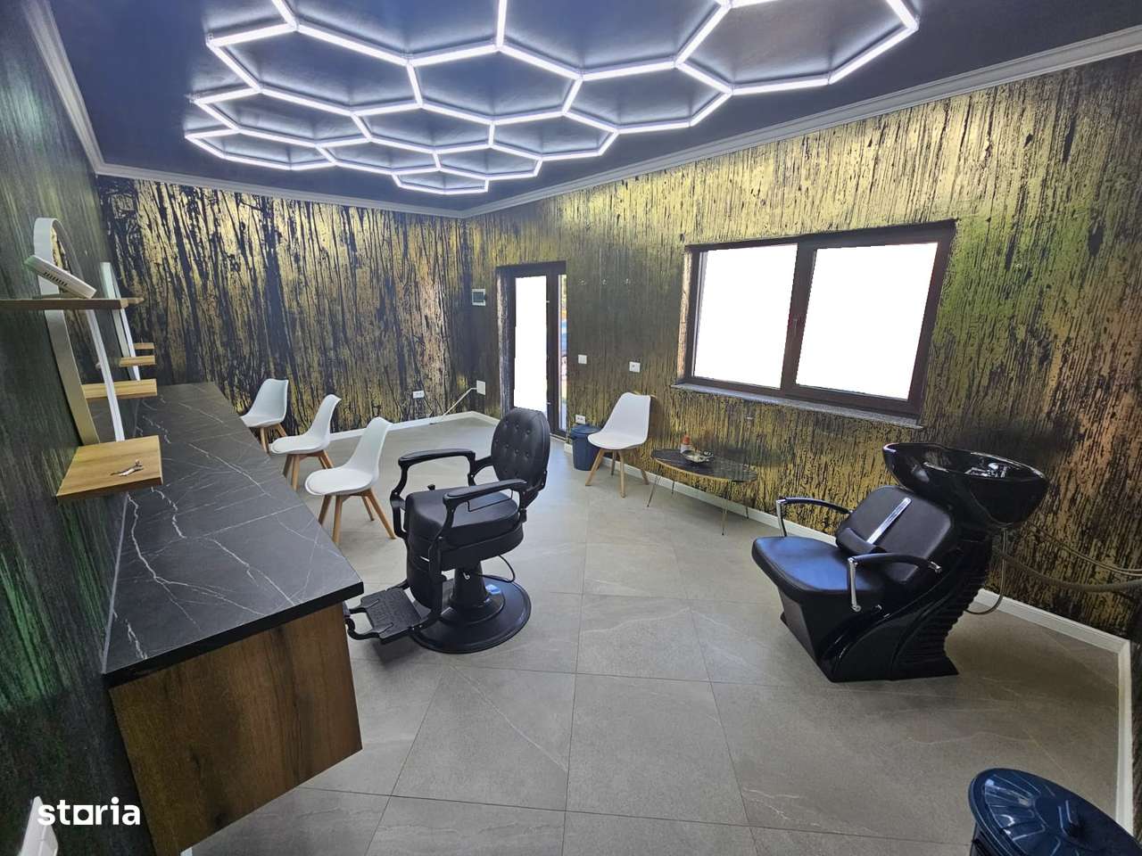 Spatiu comercial pretabil coafor/frizerie, Scheia - Imagine principală: 4/6
