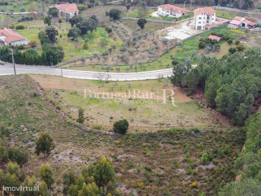 Excelente Terreno Urbano na vila de Proença-a-Nova - Grande imagem: 5/10