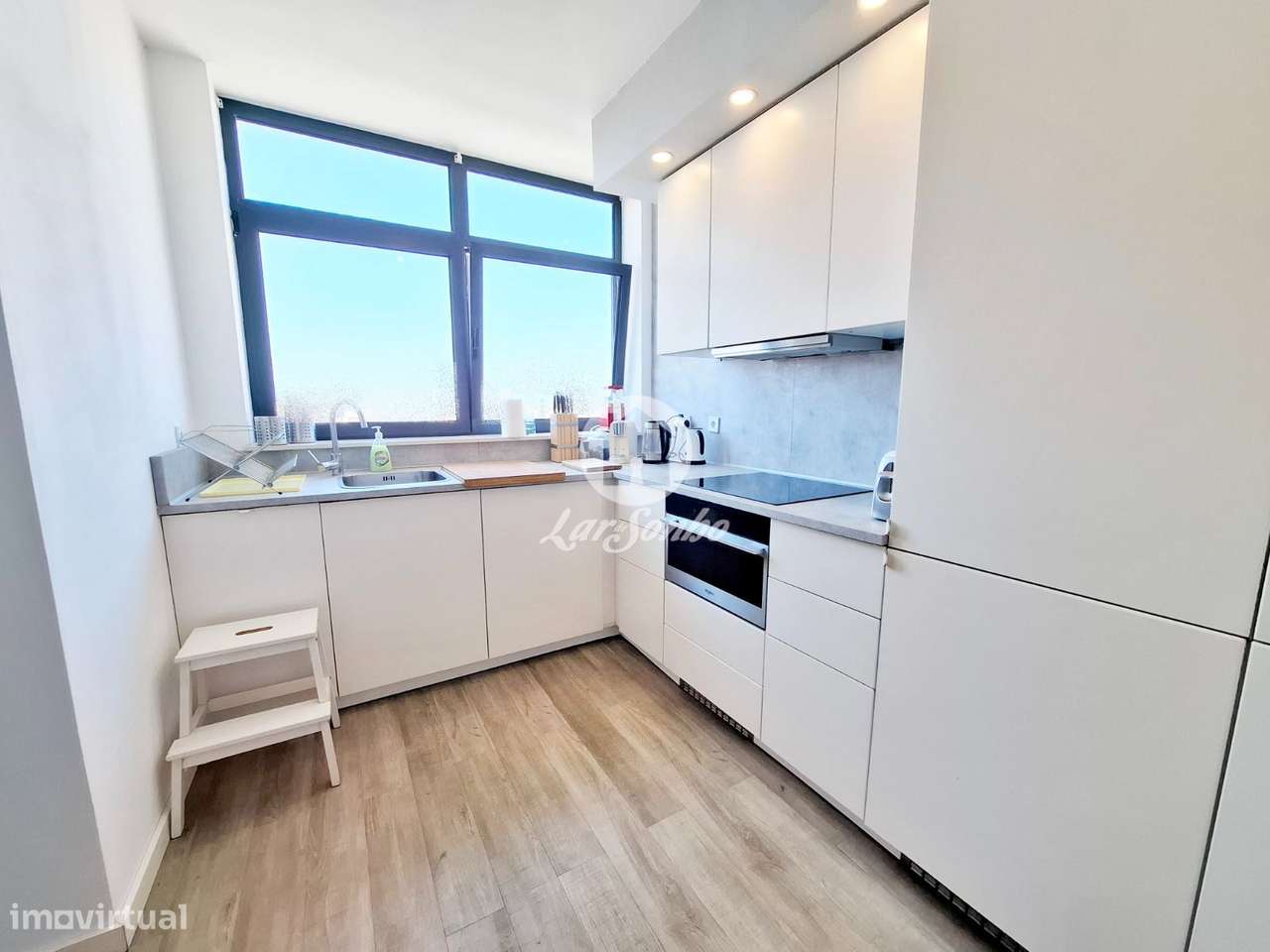 Incrível Apartamento T3 com terraço e vistas mar na Póvoa de Varzim - Grande imagem: 5/33