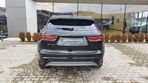 Jaguar F-Pace P250 AWD R-Dynamic SE - 9