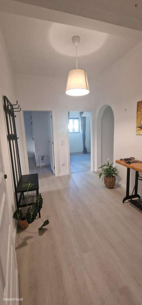 Quarto - localizado em  Coimbra - Grande imagem: 3/6