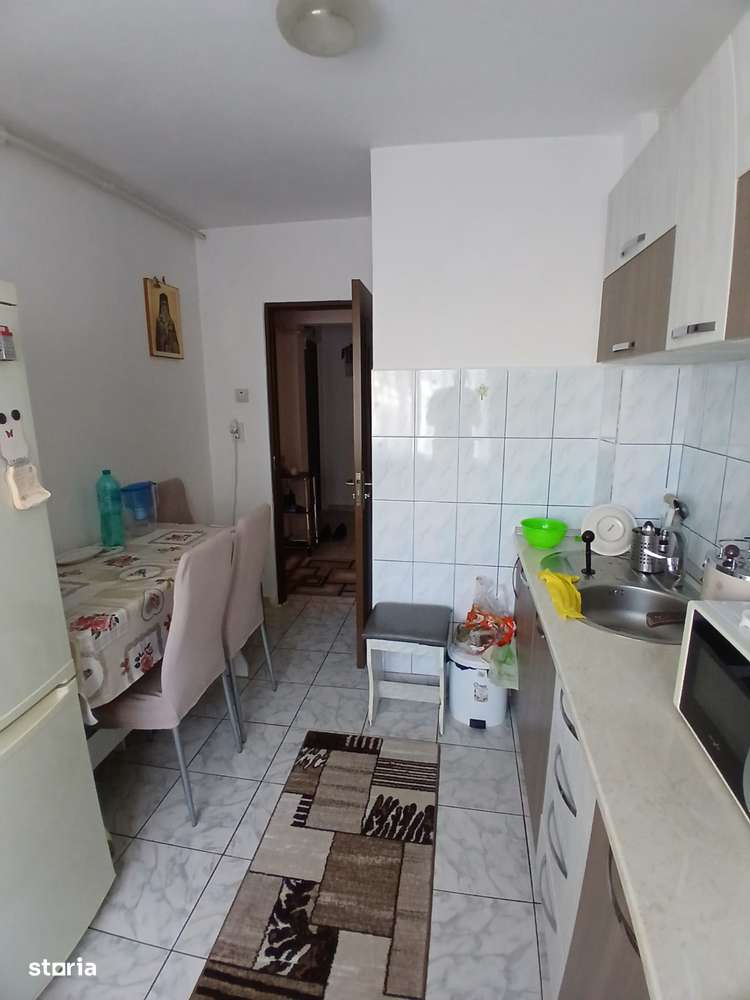 zona CET! 3 camere,dec, 68 mp balcon, mobilat, utilat.-3