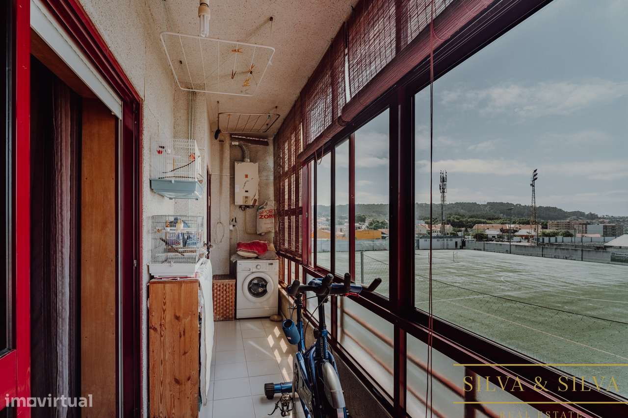 Apartamento T2+1 com garagem  no centro de Canelas-28