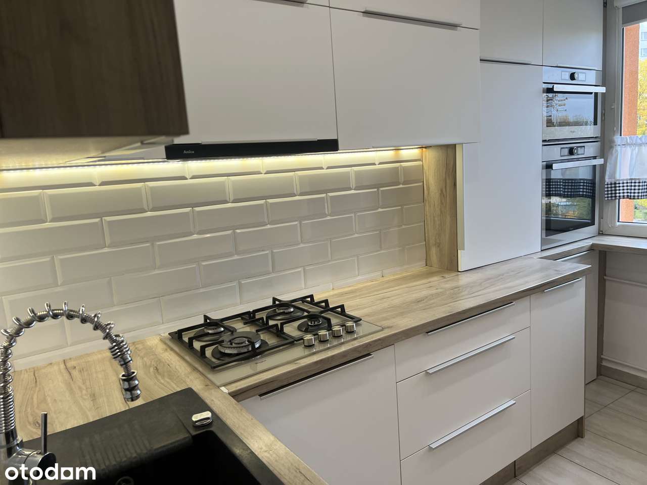 Na sprzedaż przestronne mieszkanie po Remoncie z klima i piwnicą-16