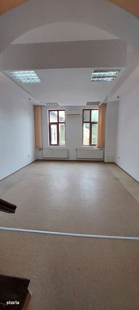 Spațiu Comercial Ultracentral !-11