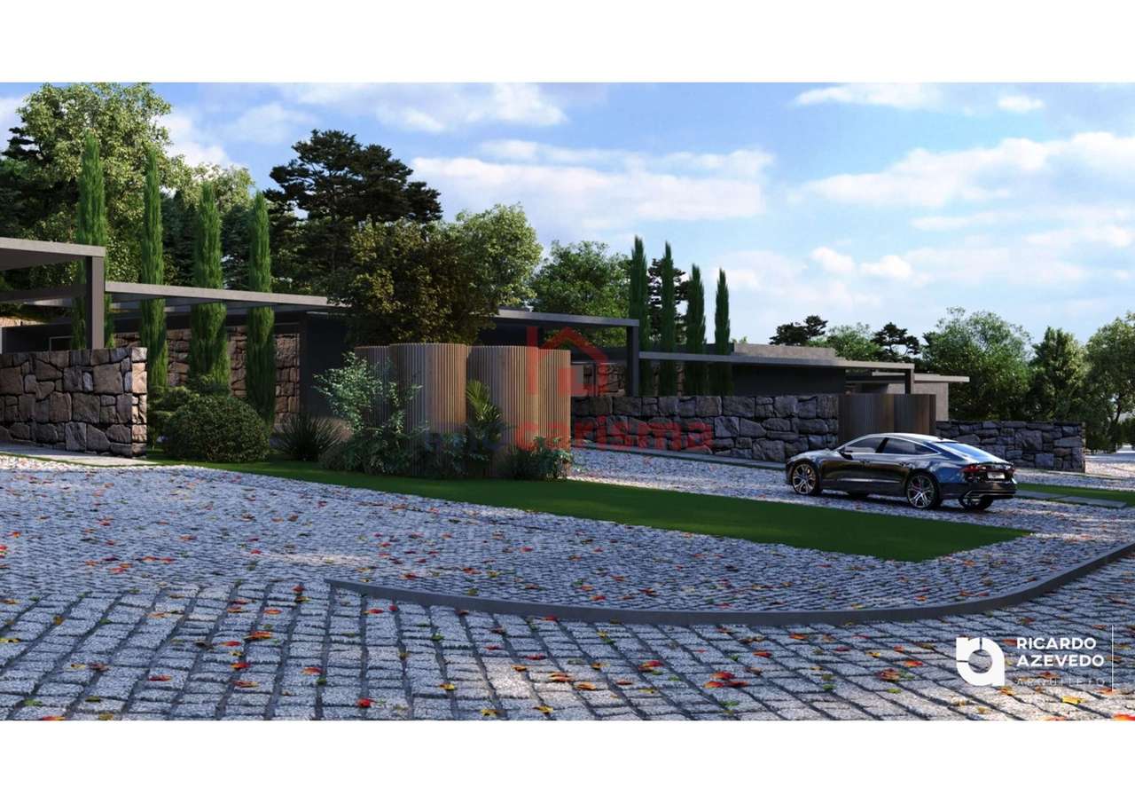 Terreno com Projeto Aprovado para 10 Moradias em Propriedade Horizonta-1