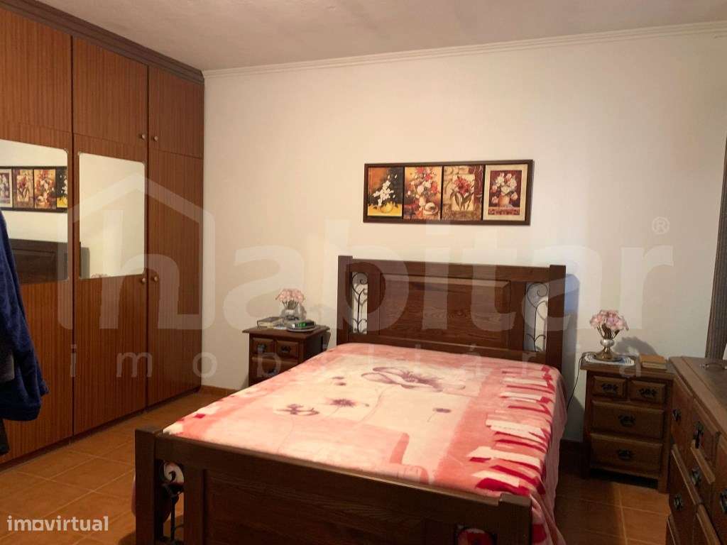 Moradia T3 com 5000m² de terreno Foros de Salvaterra-10