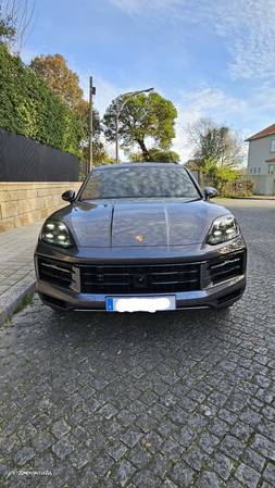 Porsche Cayenne E-Hybrid - 2