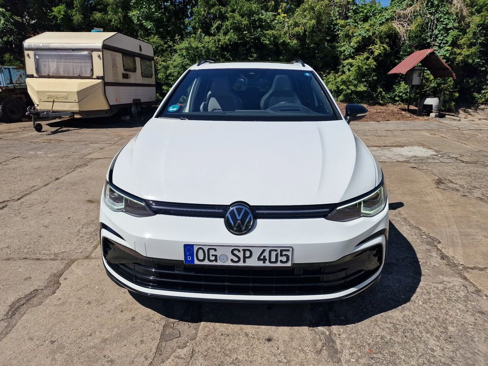 Volkswagen Golf VIII 2.0 TDI R-Line Plus DSG 2024
