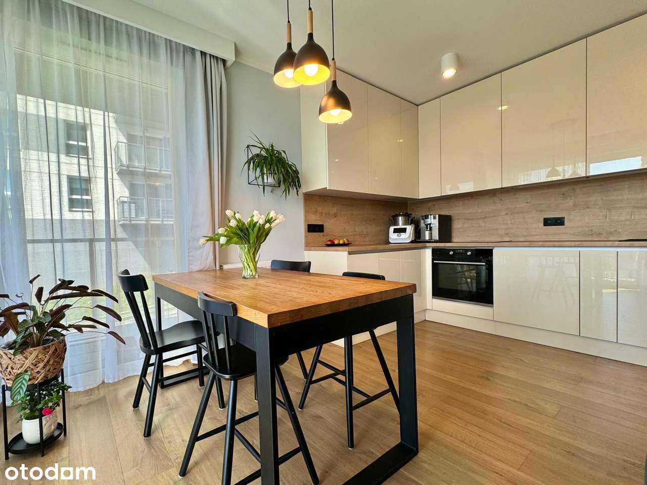 OKAZJA |4 pokoje | balkon | KLUCZE | wprowadź się na gotowe w czerwcu-0