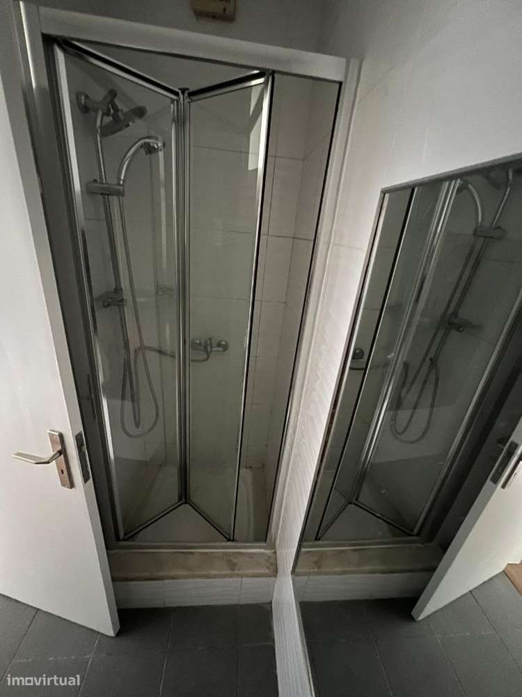 T1 Porto Centro Rua da Alegria Metro Marquês Remodelado e Equipado-29