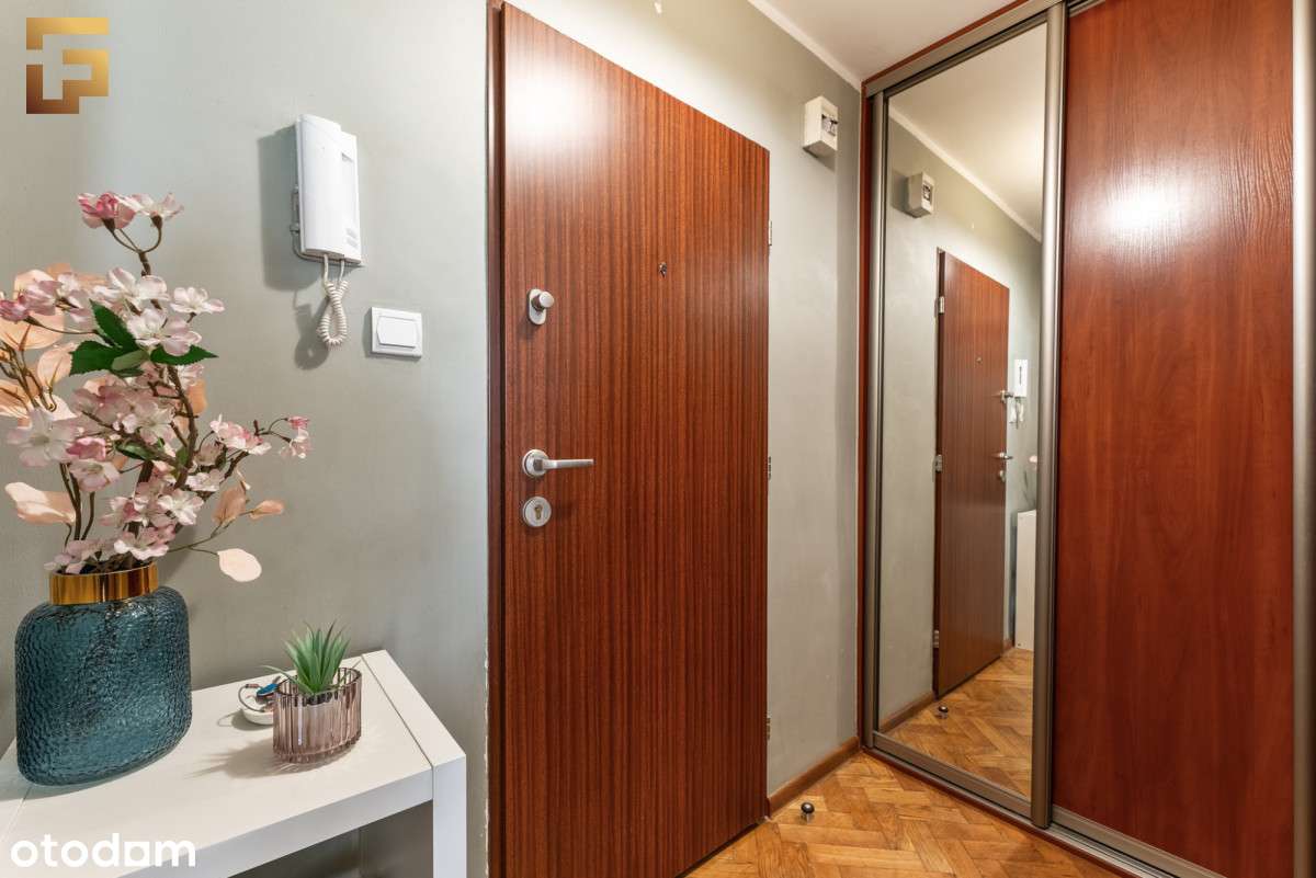 Idealne na start! Duży balkon, kuchnia po remoncie-9