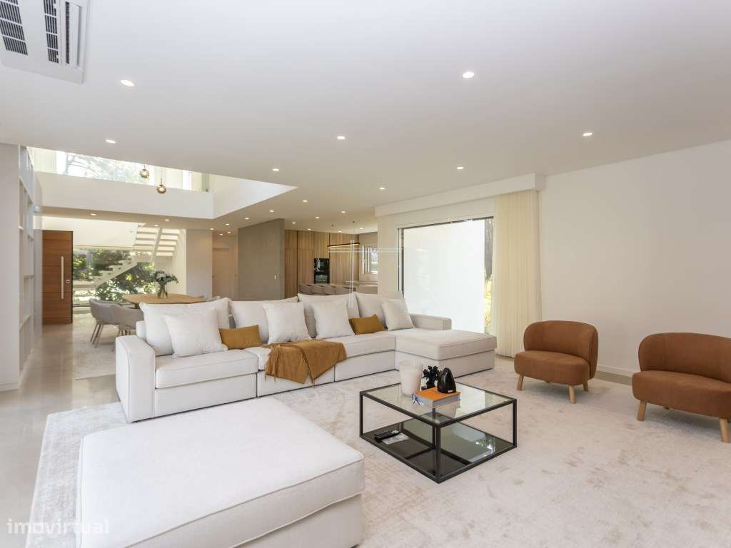 Moradia isolada nova, com cave e piscina. - Herdade da Aroeira - Grande imagem: 4/60