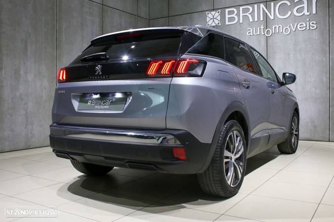 Peugeot 3008 1.6 Hybrid Allure Pack e-EAT8 - 18