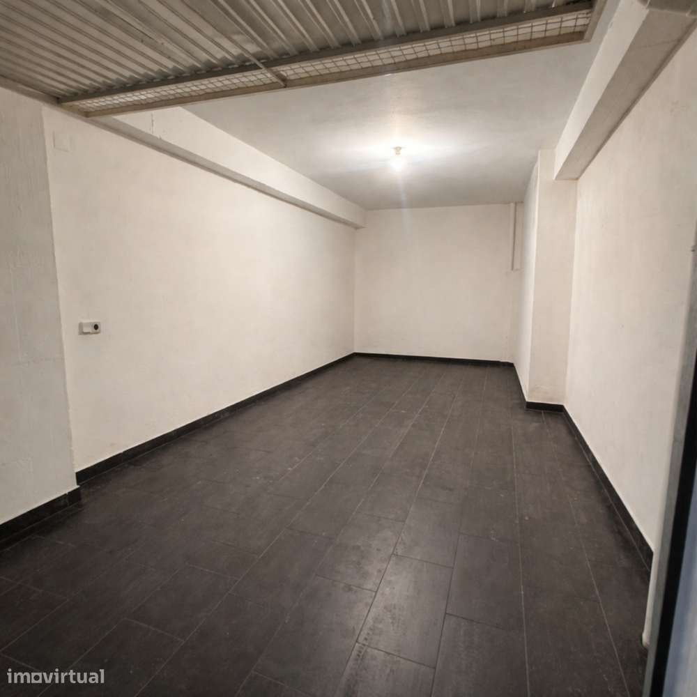 T1 com garagem - Zona central de Leiria-8