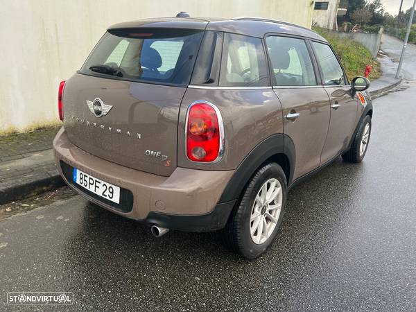 MINI Countryman One D - 4