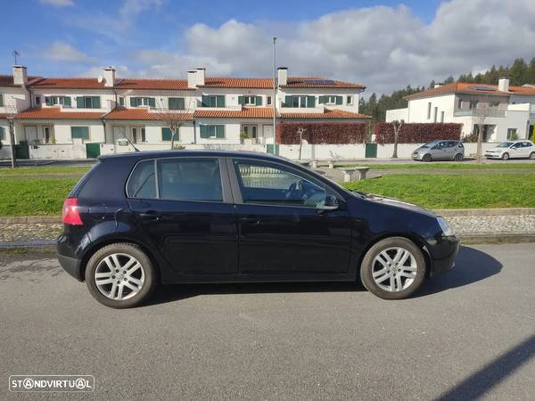 VW Golf 1.9 TDi 6V Confortline - 7